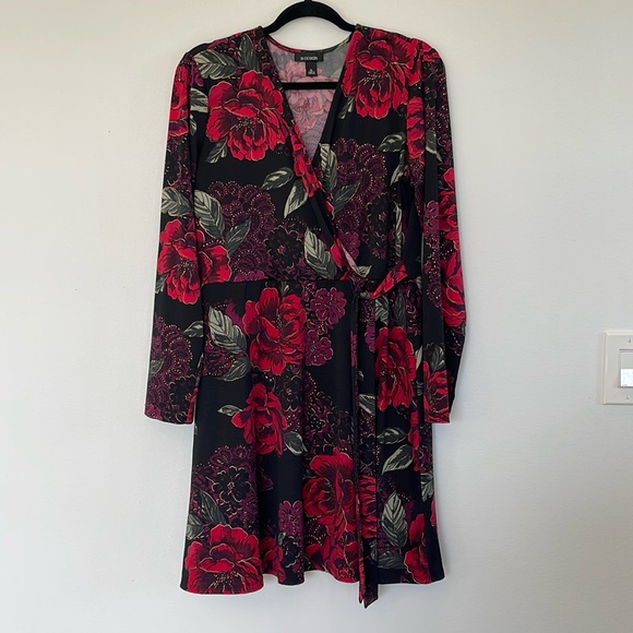 Dresses & Skirts - Beautiful XL Floral Dress